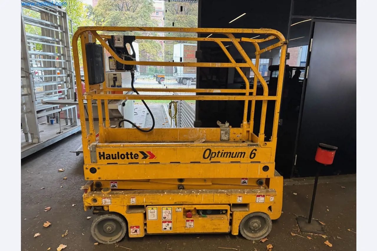 Machines and vehicles of a stage and building services engineering company-3