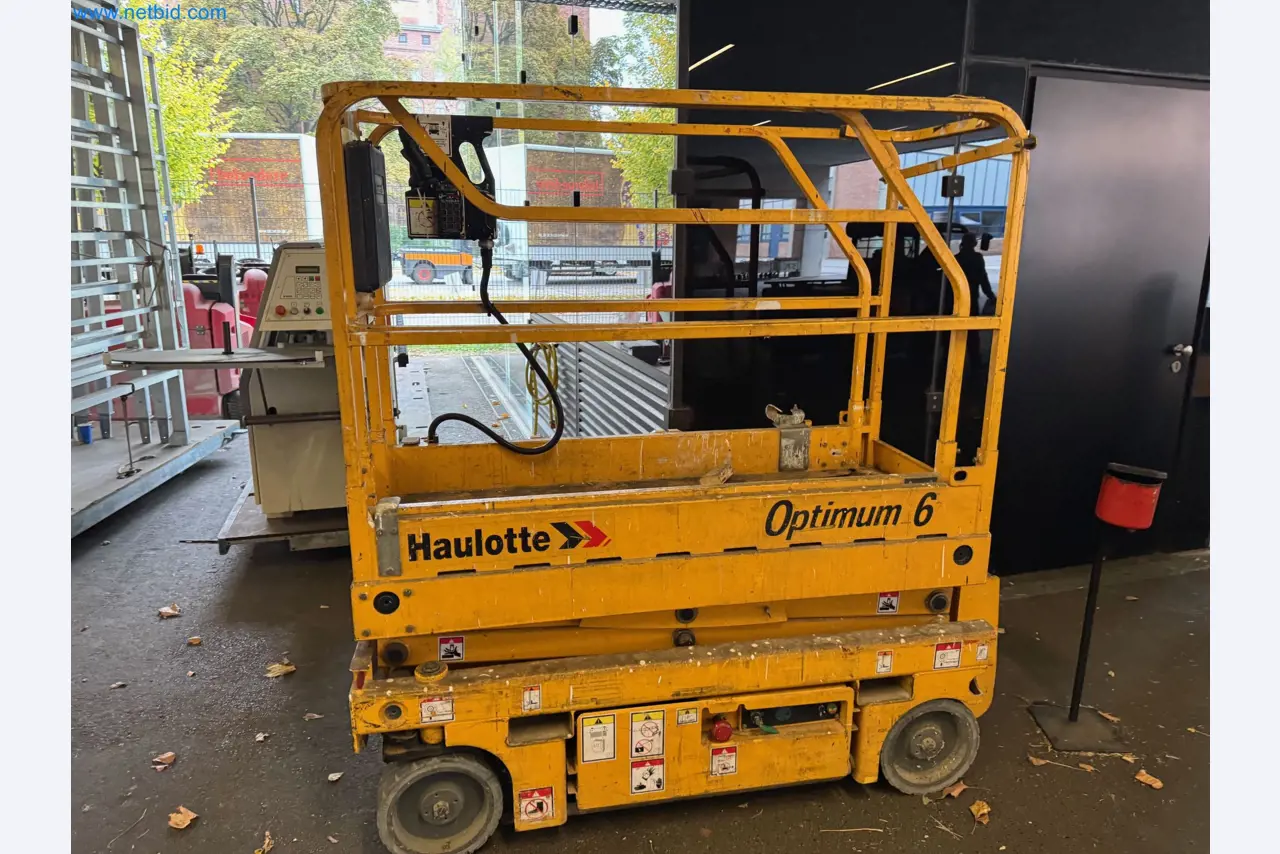 Machines and vehicles of a stage and building services engineering company-4