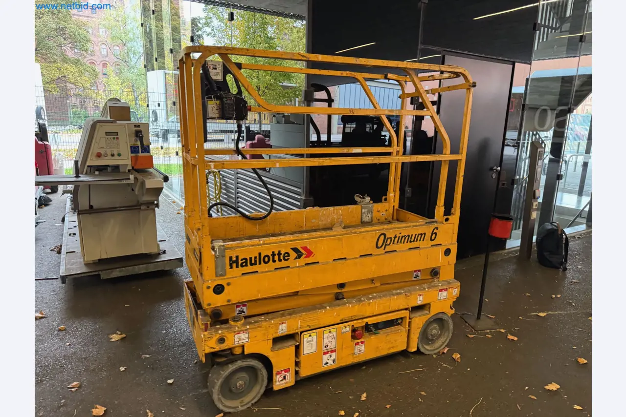 Machines and vehicles of a stage and building services engineering company-5