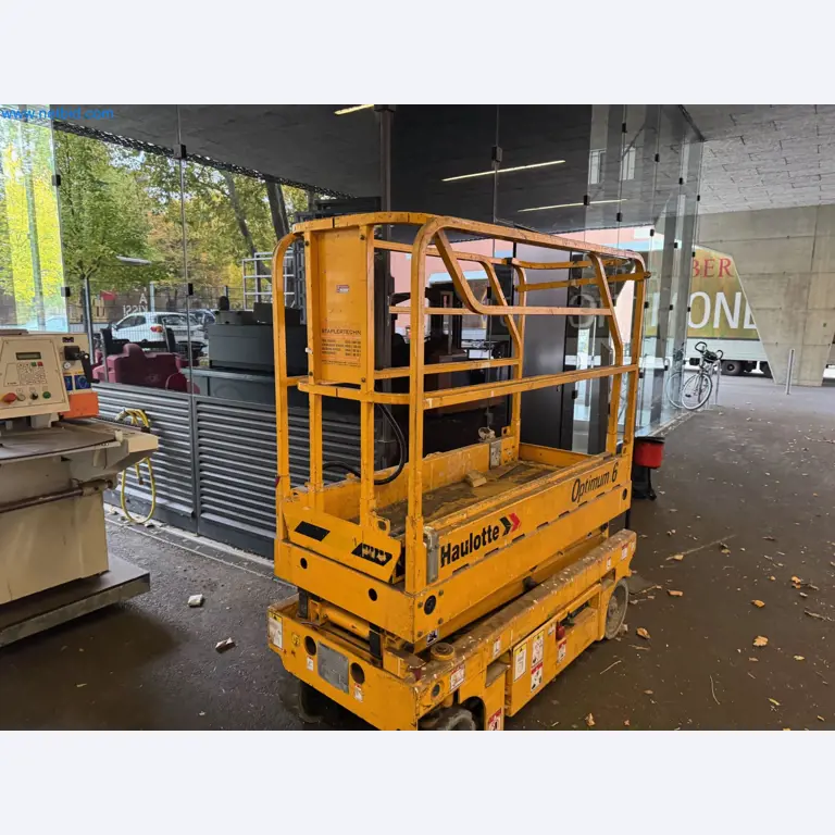 Machines and vehicles of a stage and building services engineering company-9