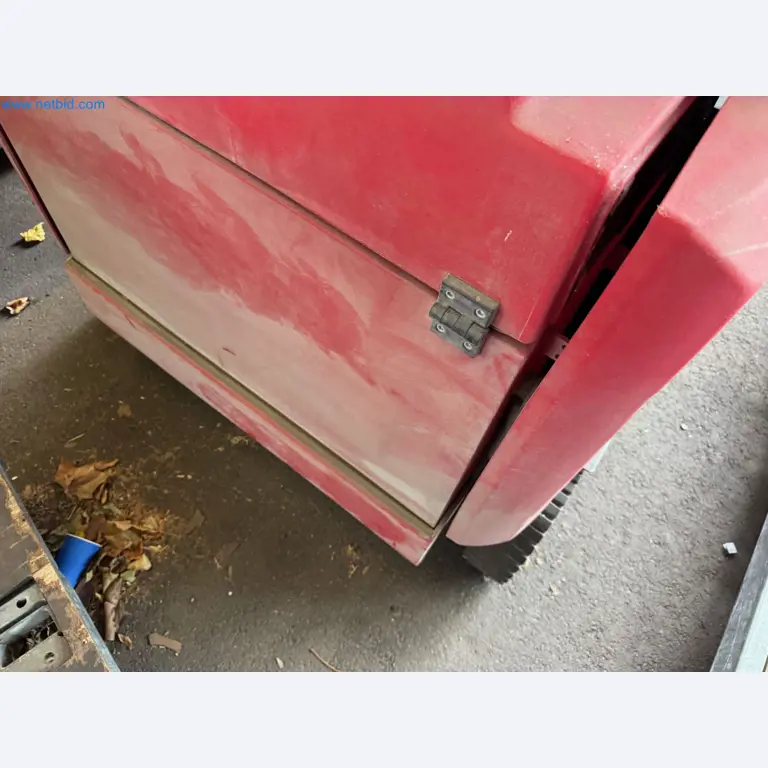 Machines and vehicles of a stage and building services engineering company-32