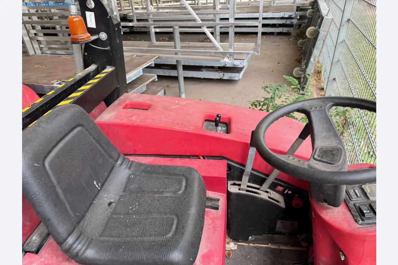 Machines and vehicles of a stage and building services engineering company-5