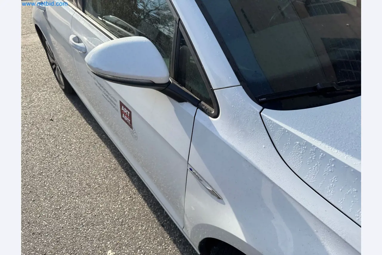 Machines and vehicles of a stage and building services engineering company-38