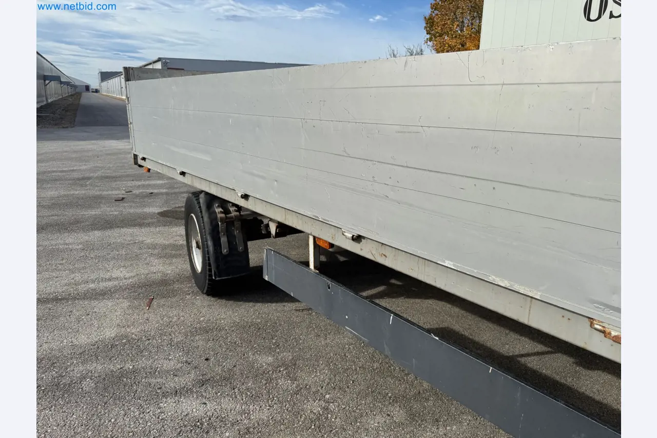 Machines and vehicles of a stage and building services engineering company-32