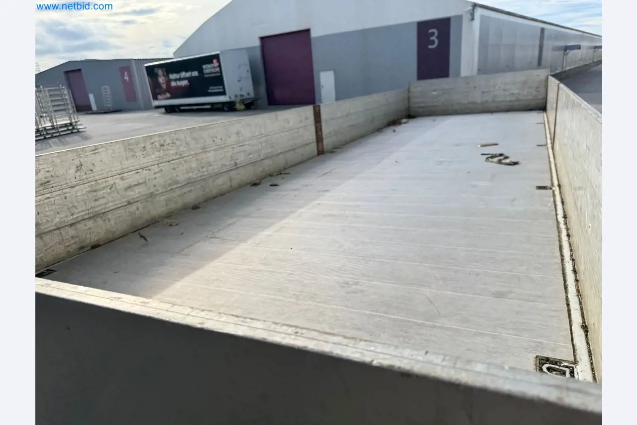 Machines and vehicles of a stage and building services engineering company-63