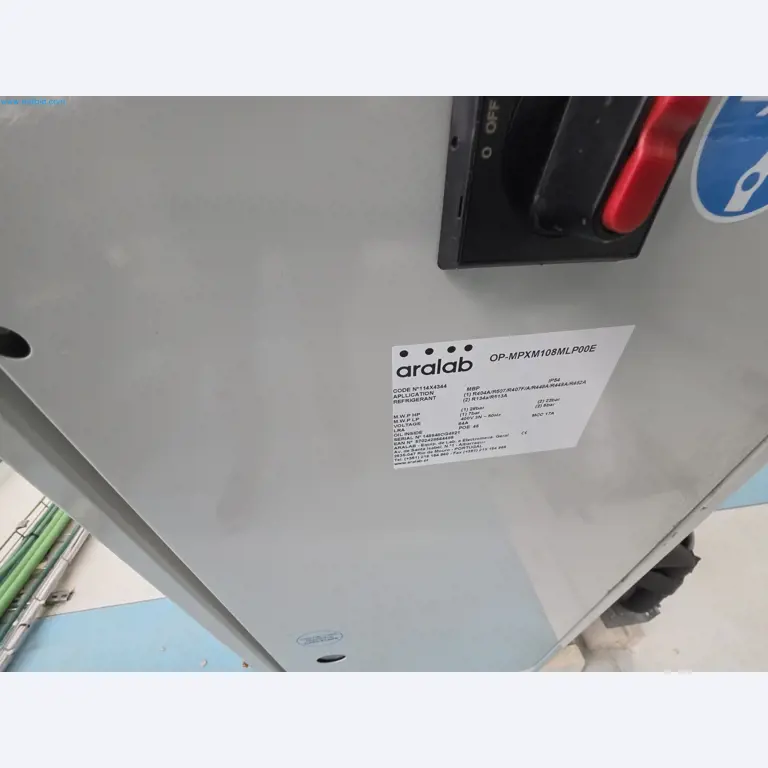 Maschinen und Laborausstattung eines Unternehmens für den Anbau von medizinischem Cannabis-11