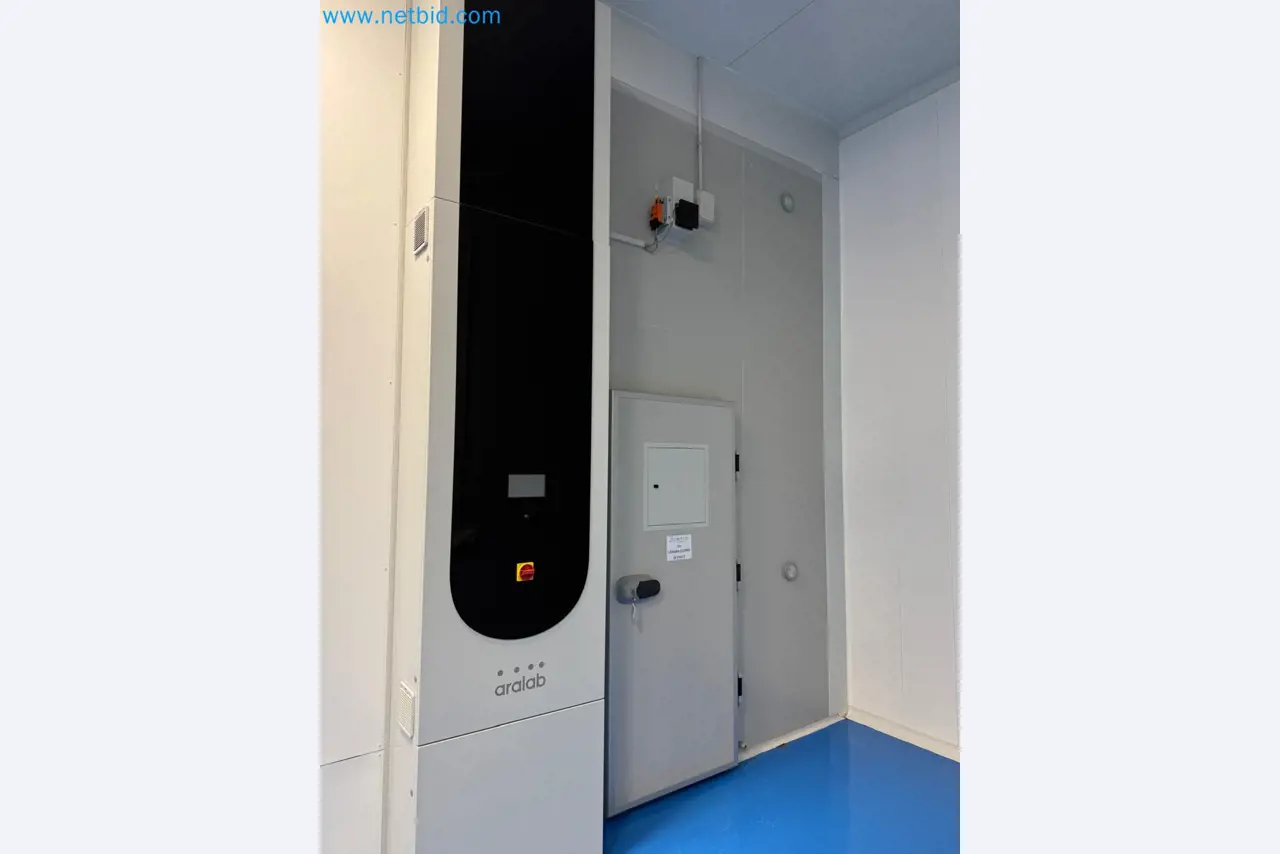 Maschinen und Laborausstattung eines Unternehmens für den Anbau von medizinischem Cannabis-1