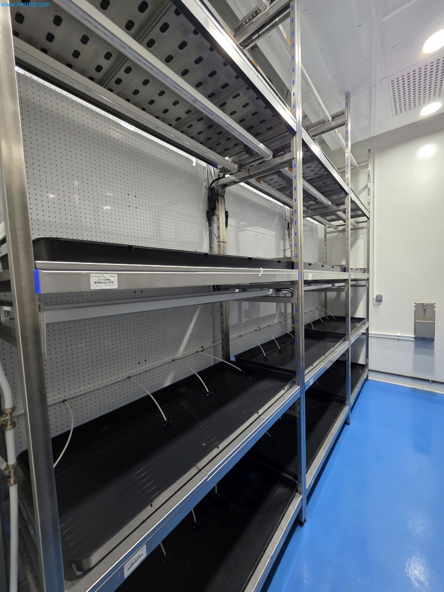 Máquinas y equipos de laboratorio de una empresa para el cultivo de cannabis medicinal-4