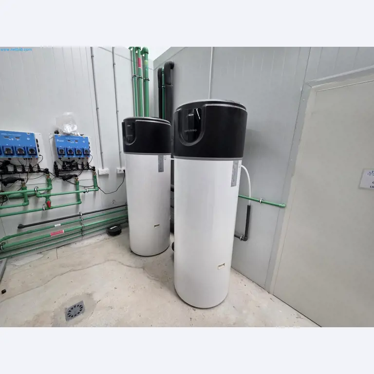 Máquinas y equipos de laboratorio de una empresa para el cultivo de cannabis medicinal-1