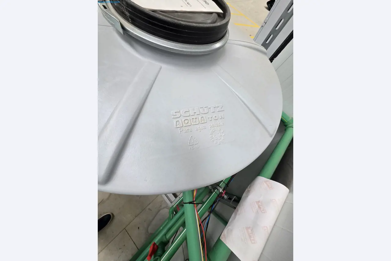 Maschinen und Laborausstattung eines Unternehmens für den Anbau von medizinischem Cannabis-5