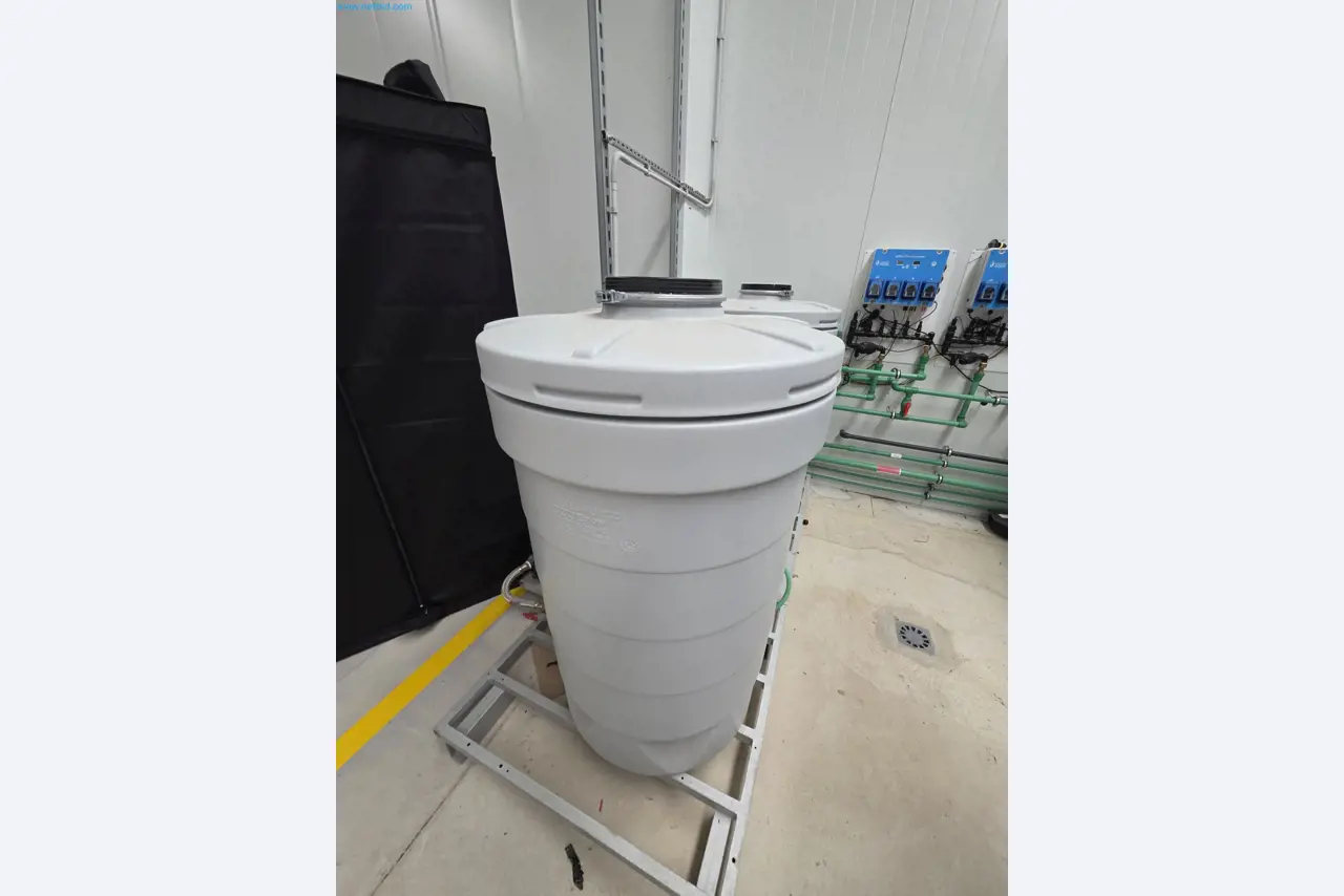 Maschinen und Laborausstattung eines Unternehmens für den Anbau von medizinischem Cannabis-9