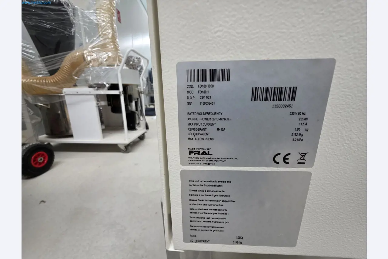 Máquinas y equipos de laboratorio de una empresa para el cultivo de cannabis medicinal-2