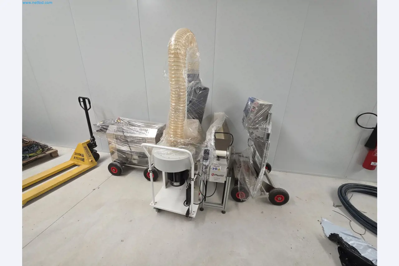 Maschinen und Laborausstattung eines Unternehmens für den Anbau von medizinischem Cannabis-1