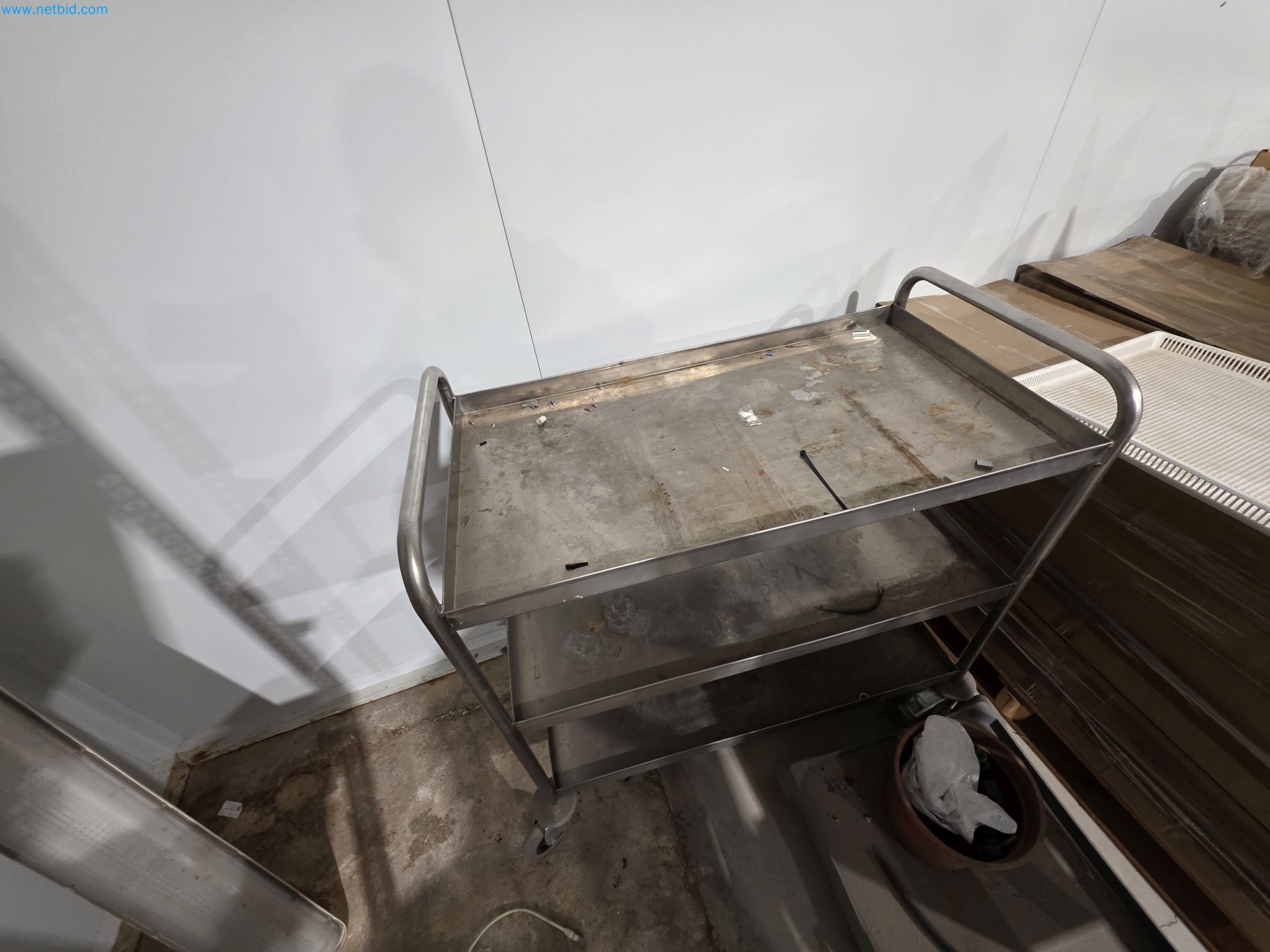 Maschinen und Laborausstattung eines Unternehmens für den Anbau von medizinischem Cannabis-3