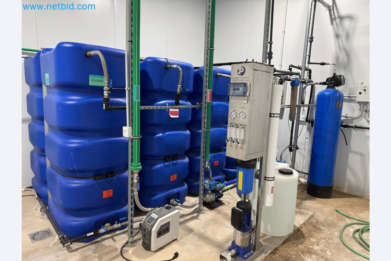 Máquinas y equipos de laboratorio de una empresa para el cultivo de cannabis medicinal-1