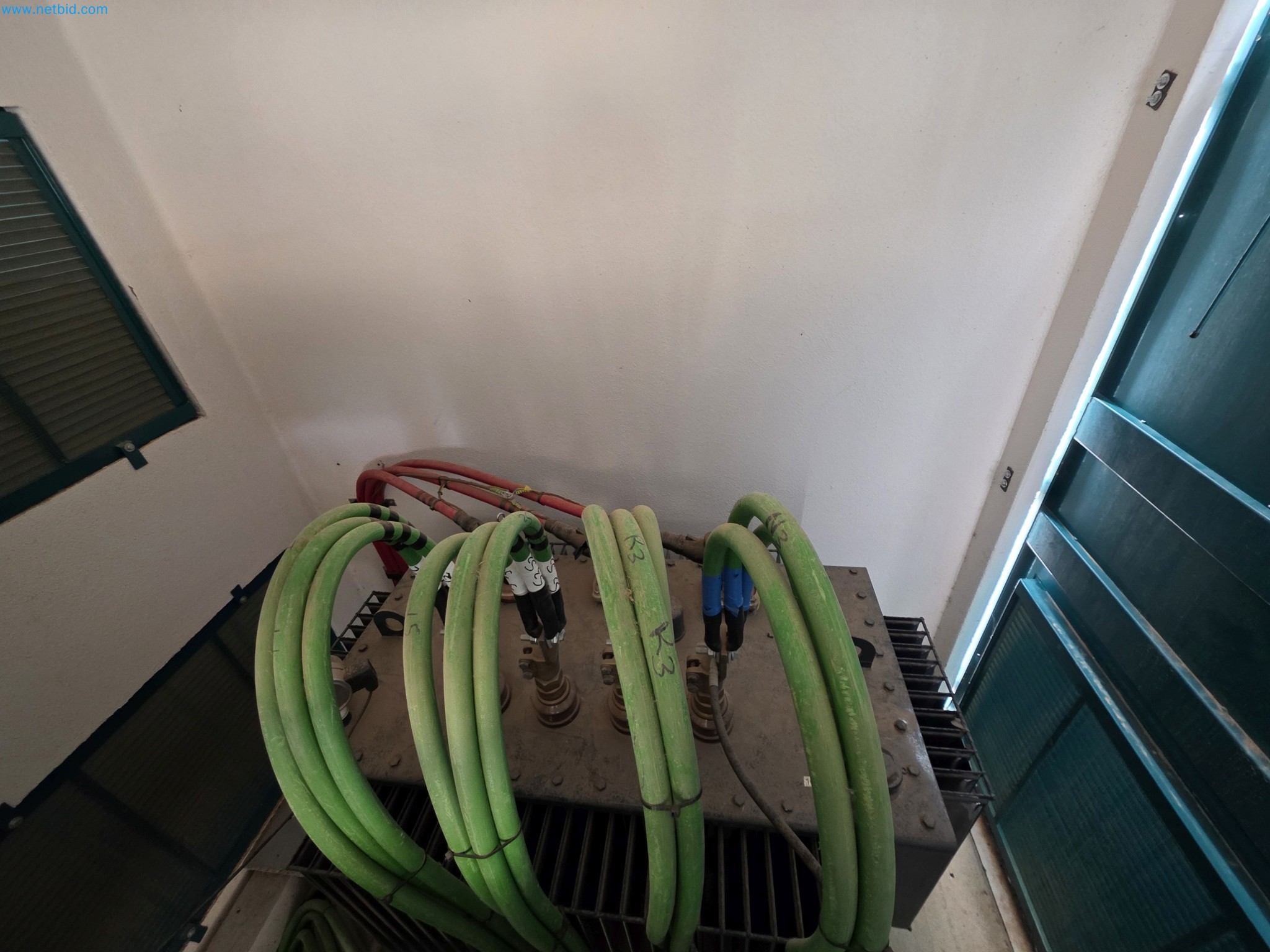 Maszyny i sprzęt laboratoryjny firmy do uprawy medycznej marihuany-11