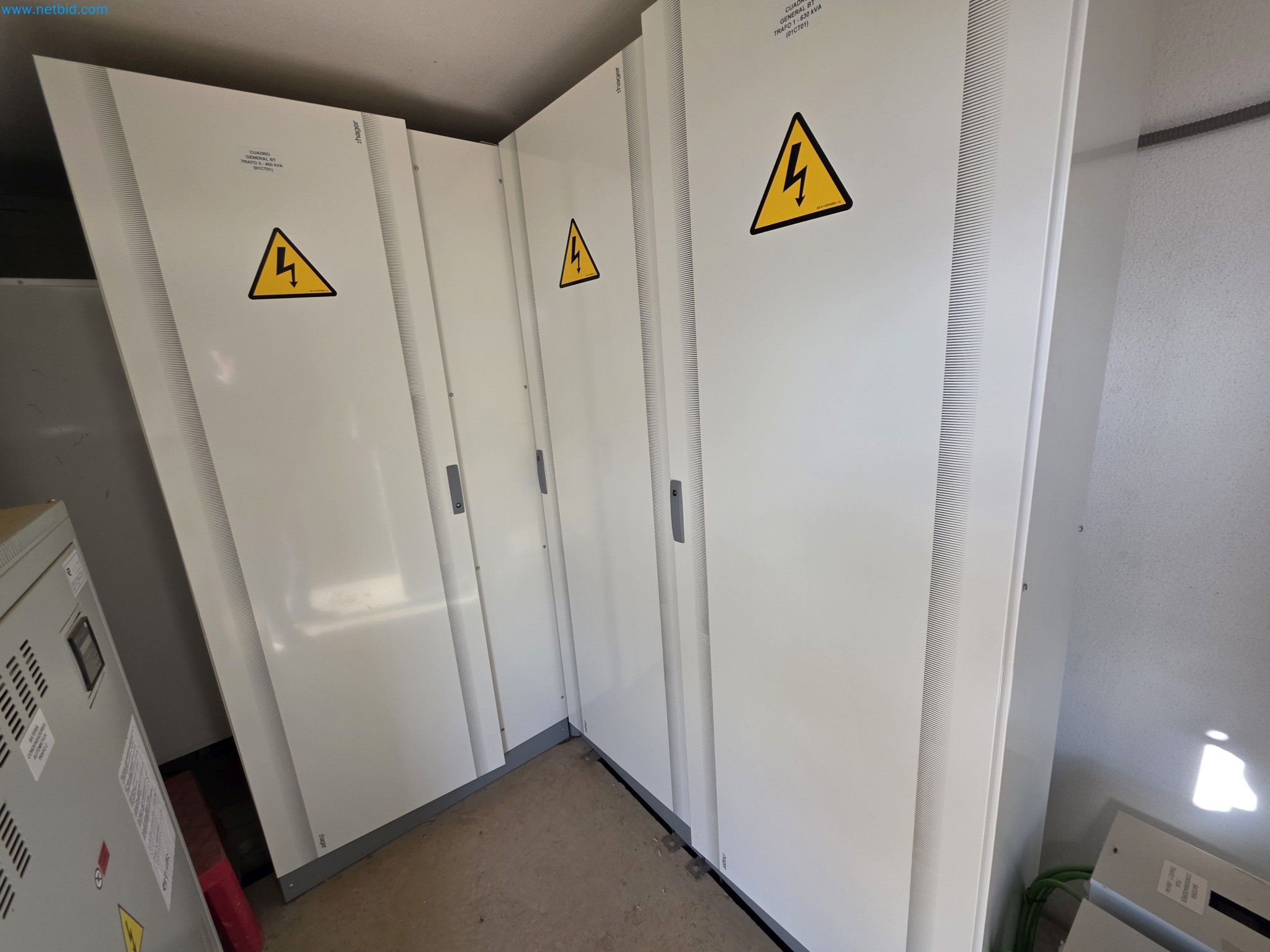 Maszyny i sprzęt laboratoryjny firmy do uprawy medycznej marihuany-12