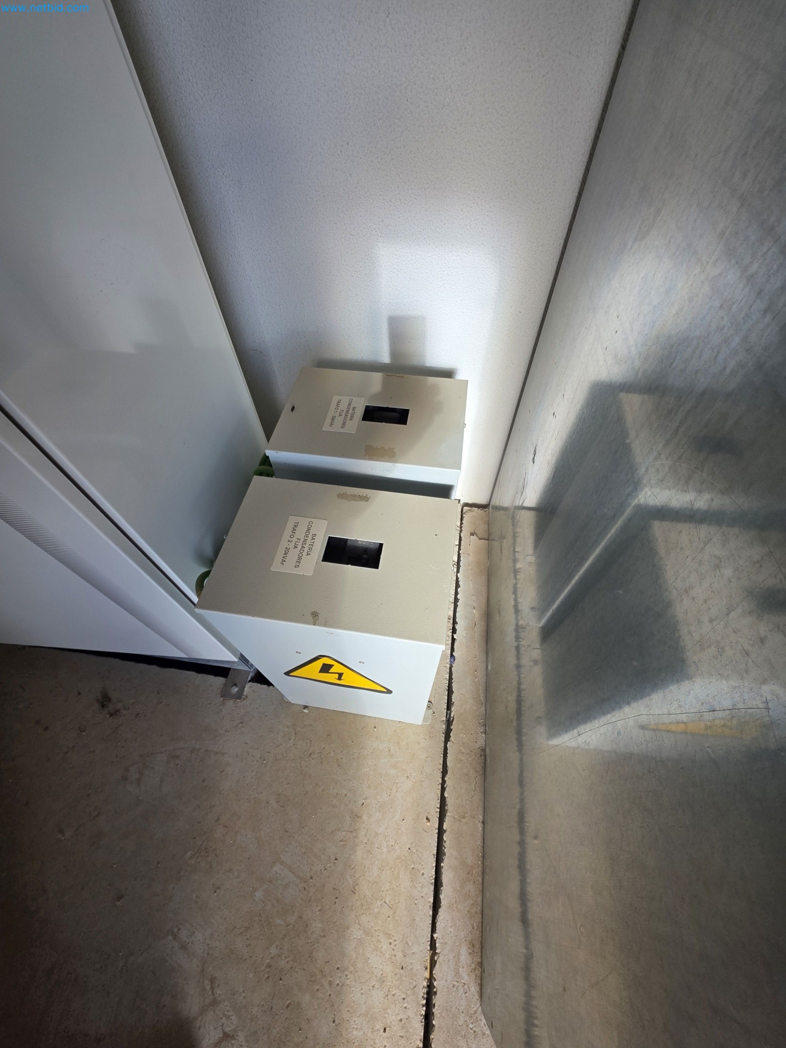 Maszyny i sprzęt laboratoryjny firmy do uprawy medycznej marihuany-15