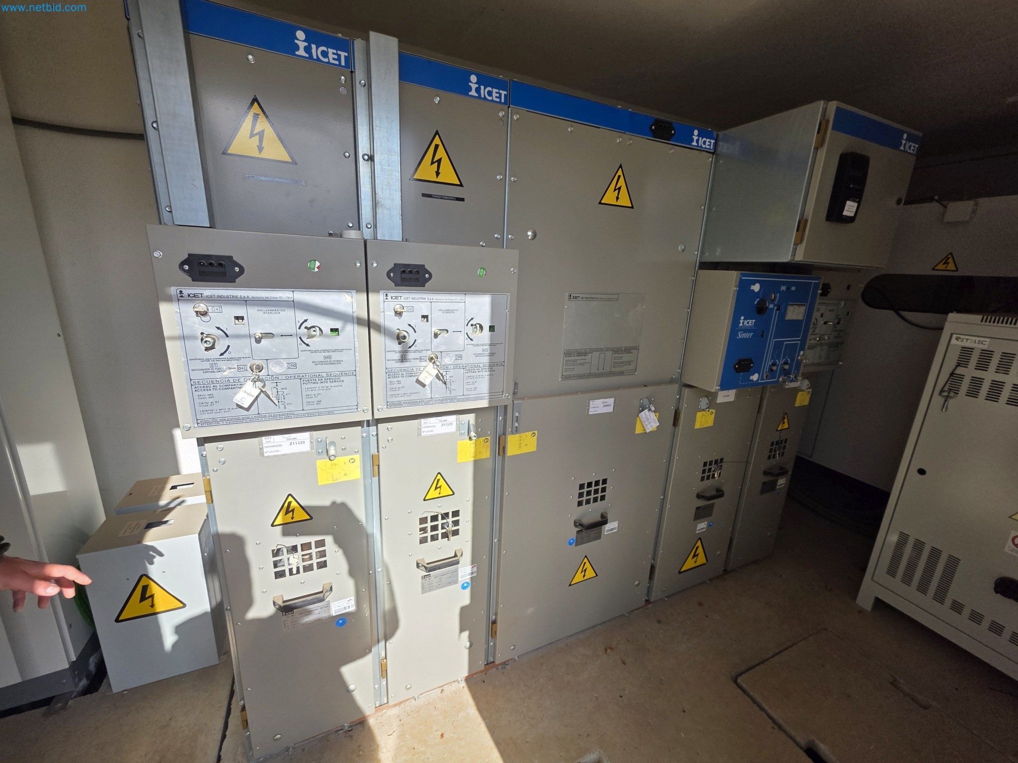 Maszyny i sprzęt laboratoryjny firmy do uprawy medycznej marihuany-2