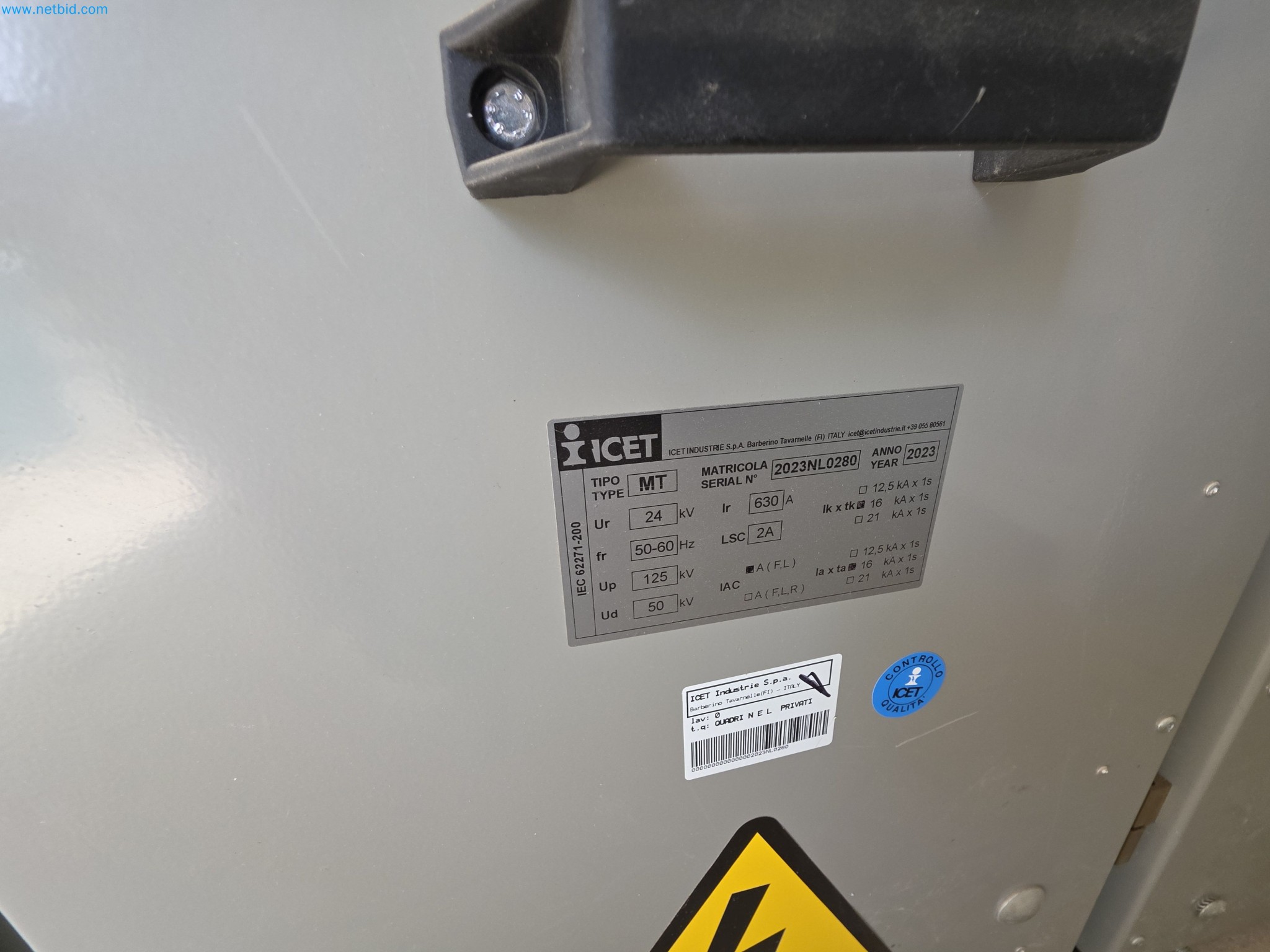 Maszyny i sprzęt laboratoryjny firmy do uprawy medycznej marihuany-7