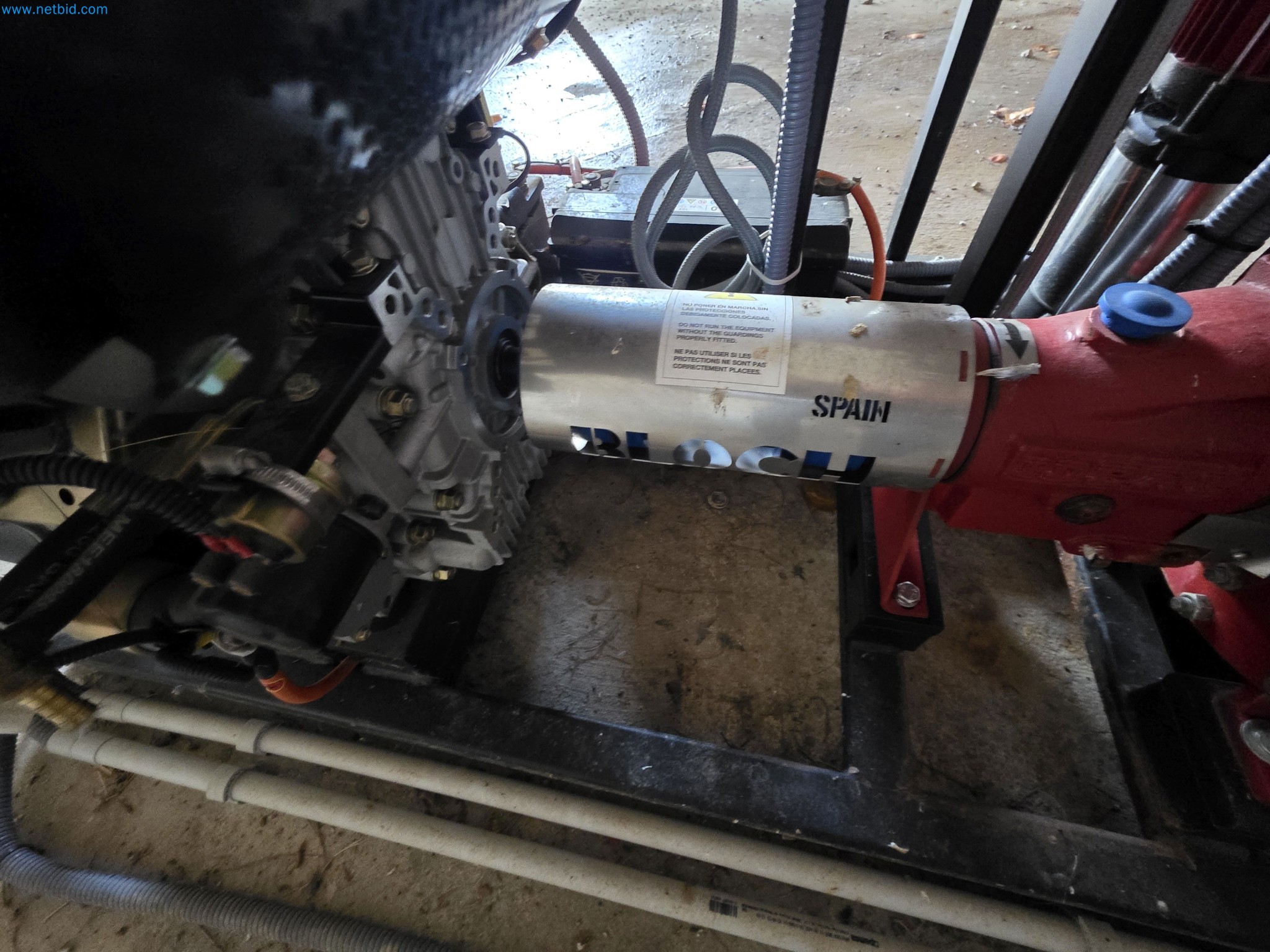 Maszyny i sprzęt laboratoryjny firmy do uprawy medycznej marihuany-6