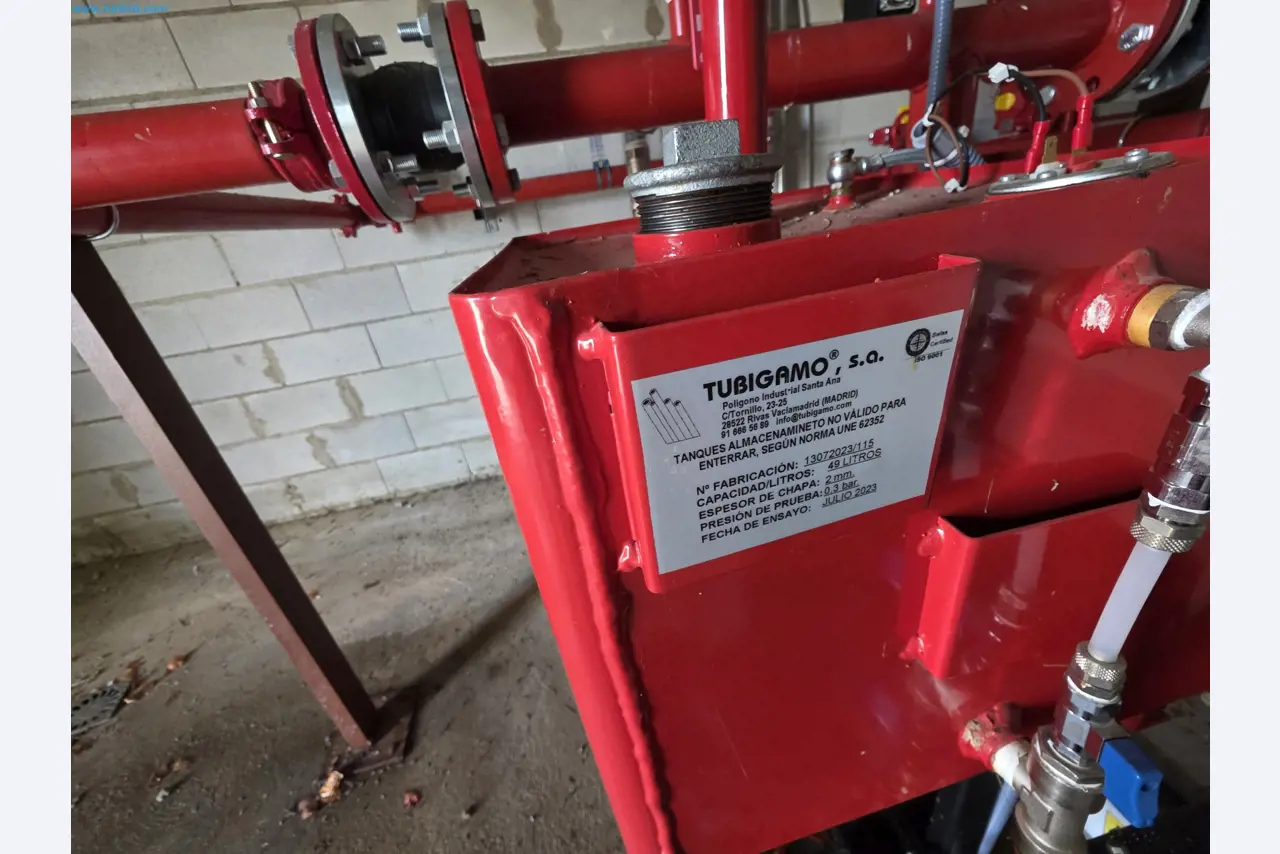 Maszyny i sprzęt laboratoryjny firmy do uprawy medycznej marihuany-9