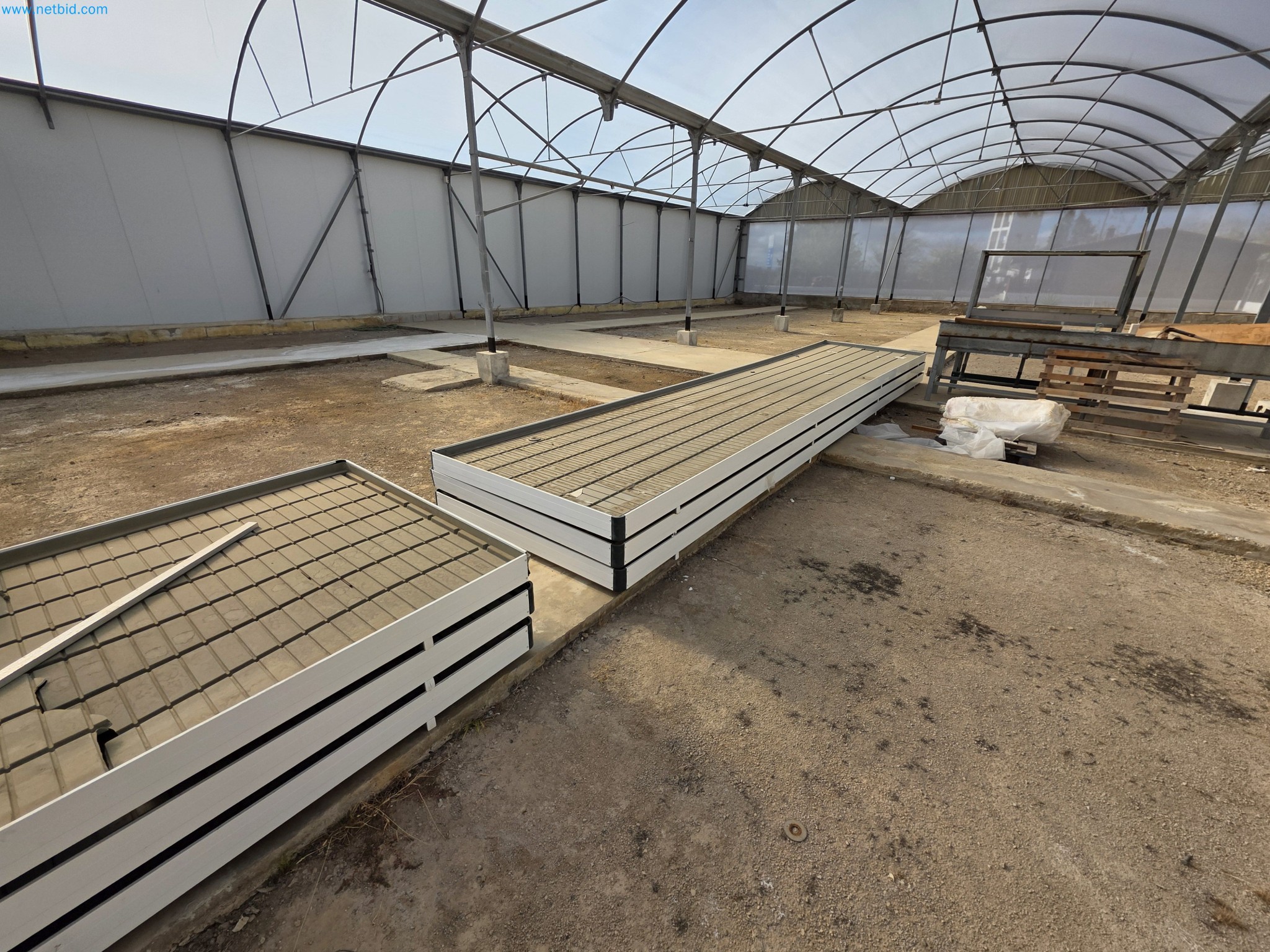 Máquinas y equipos de laboratorio de una empresa para el cultivo de cannabis medicinal-2