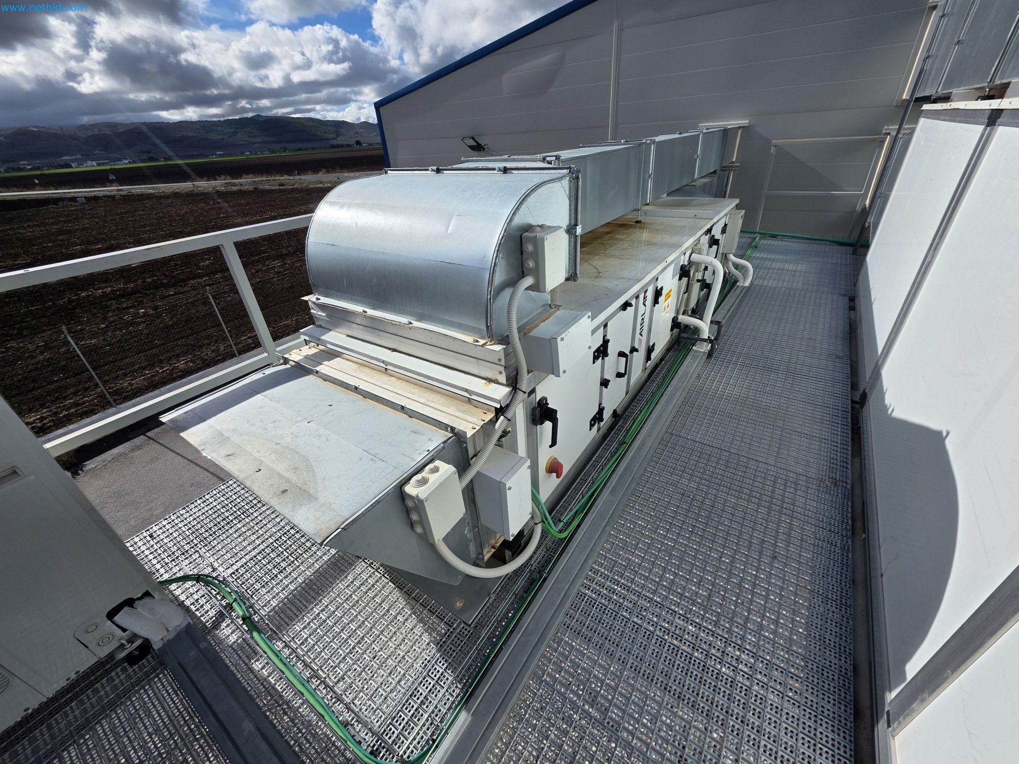 Máquinas y equipos de laboratorio de una empresa para el cultivo de cannabis medicinal-12