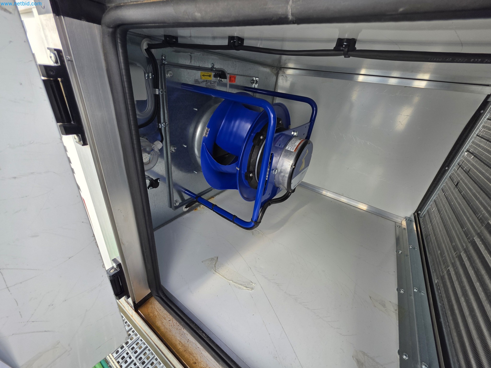 Máquinas y equipos de laboratorio de una empresa para el cultivo de cannabis medicinal-17