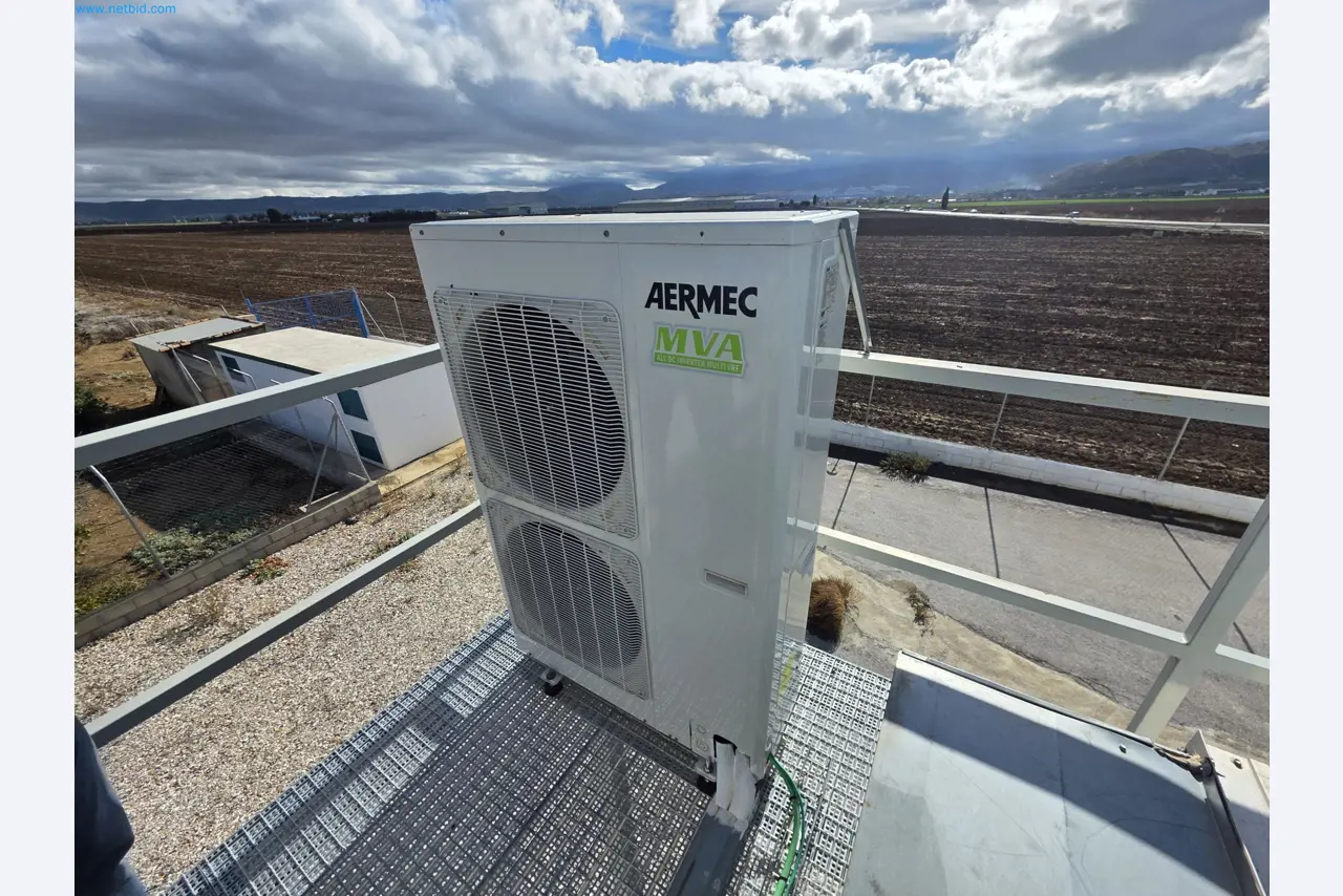 Máquinas y equipos de laboratorio de una empresa para el cultivo de cannabis medicinal-18