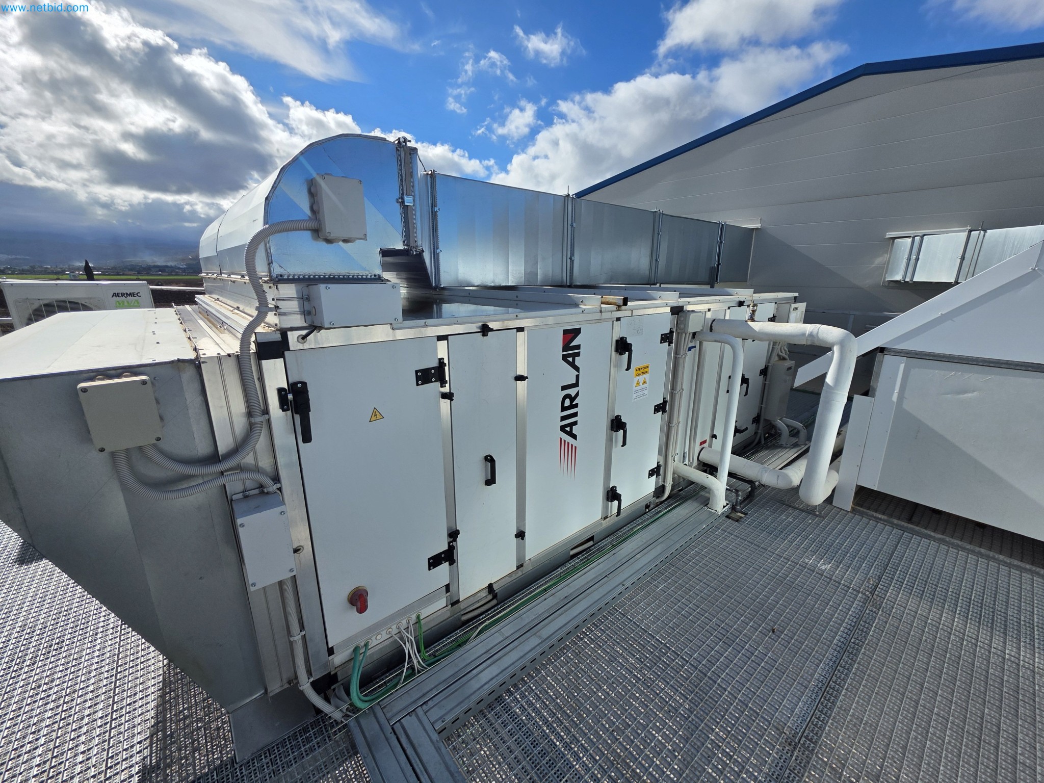 Máquinas y equipos de laboratorio de una empresa para el cultivo de cannabis medicinal-20