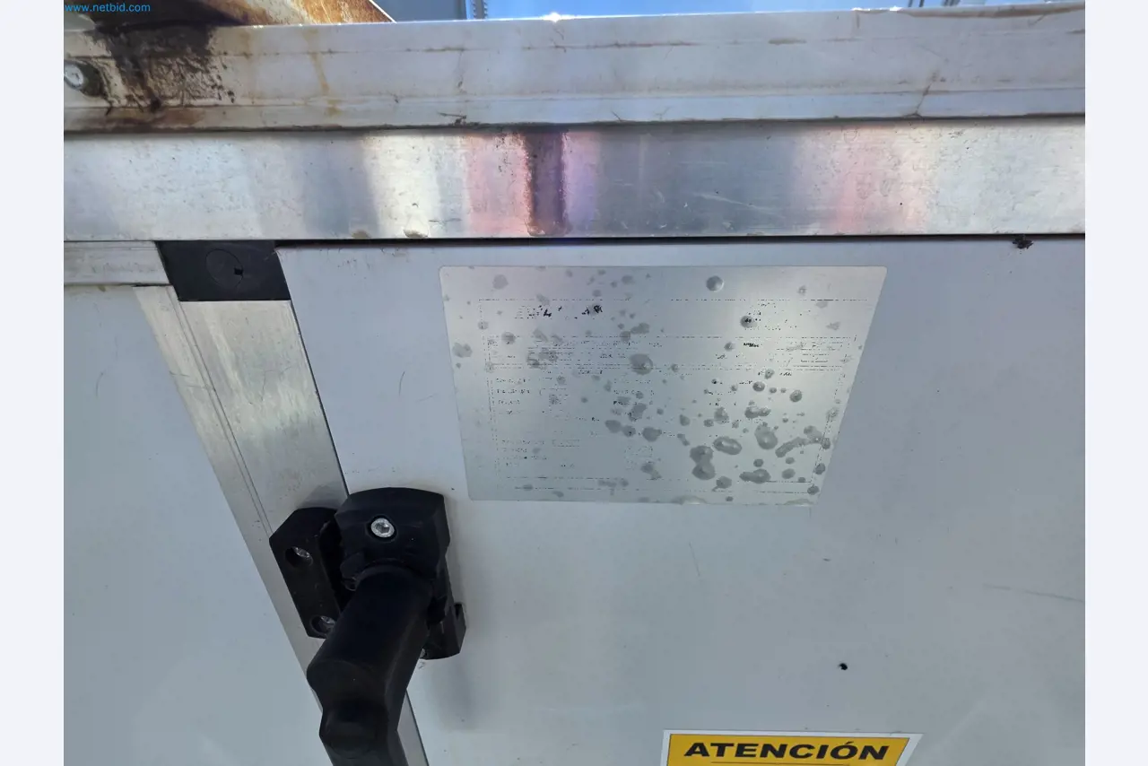 Máquinas y equipos de laboratorio de una empresa para el cultivo de cannabis medicinal-21