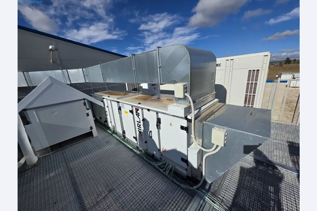 Máquinas y equipos de laboratorio de una empresa para el cultivo de cannabis medicinal-25