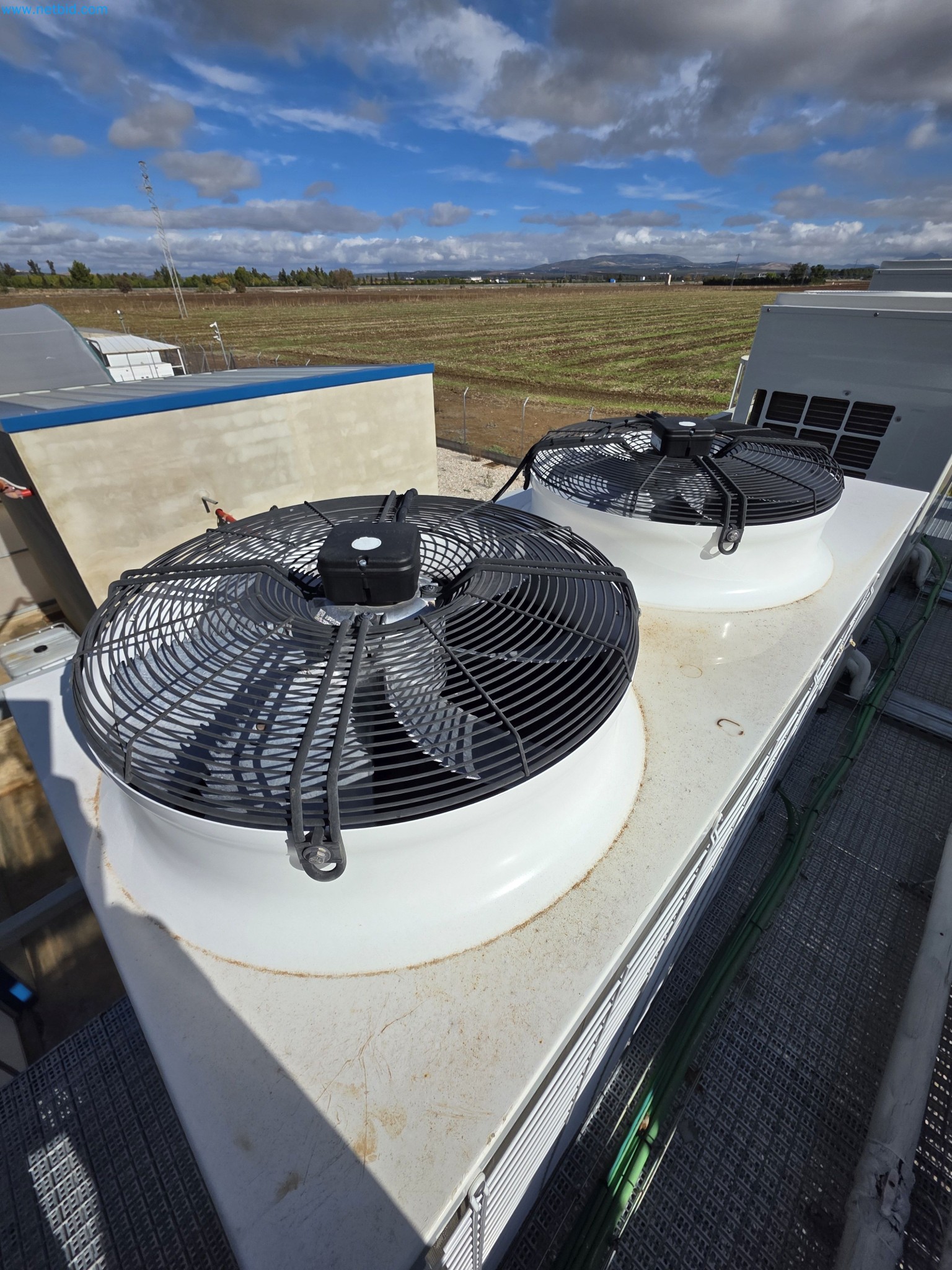 Máquinas y equipos de laboratorio de una empresa para el cultivo de cannabis medicinal-34