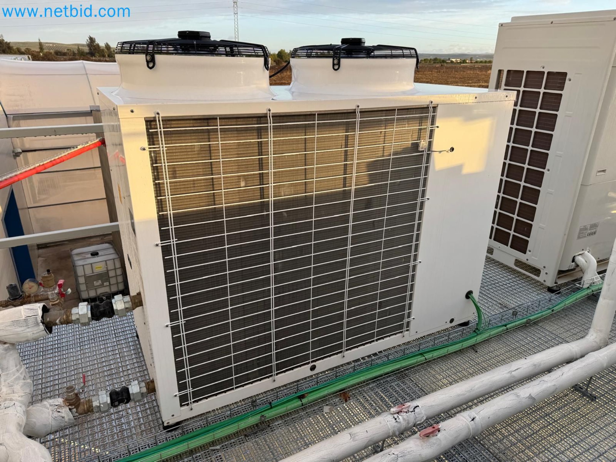 Máquinas y equipos de laboratorio de una empresa para el cultivo de cannabis medicinal-4