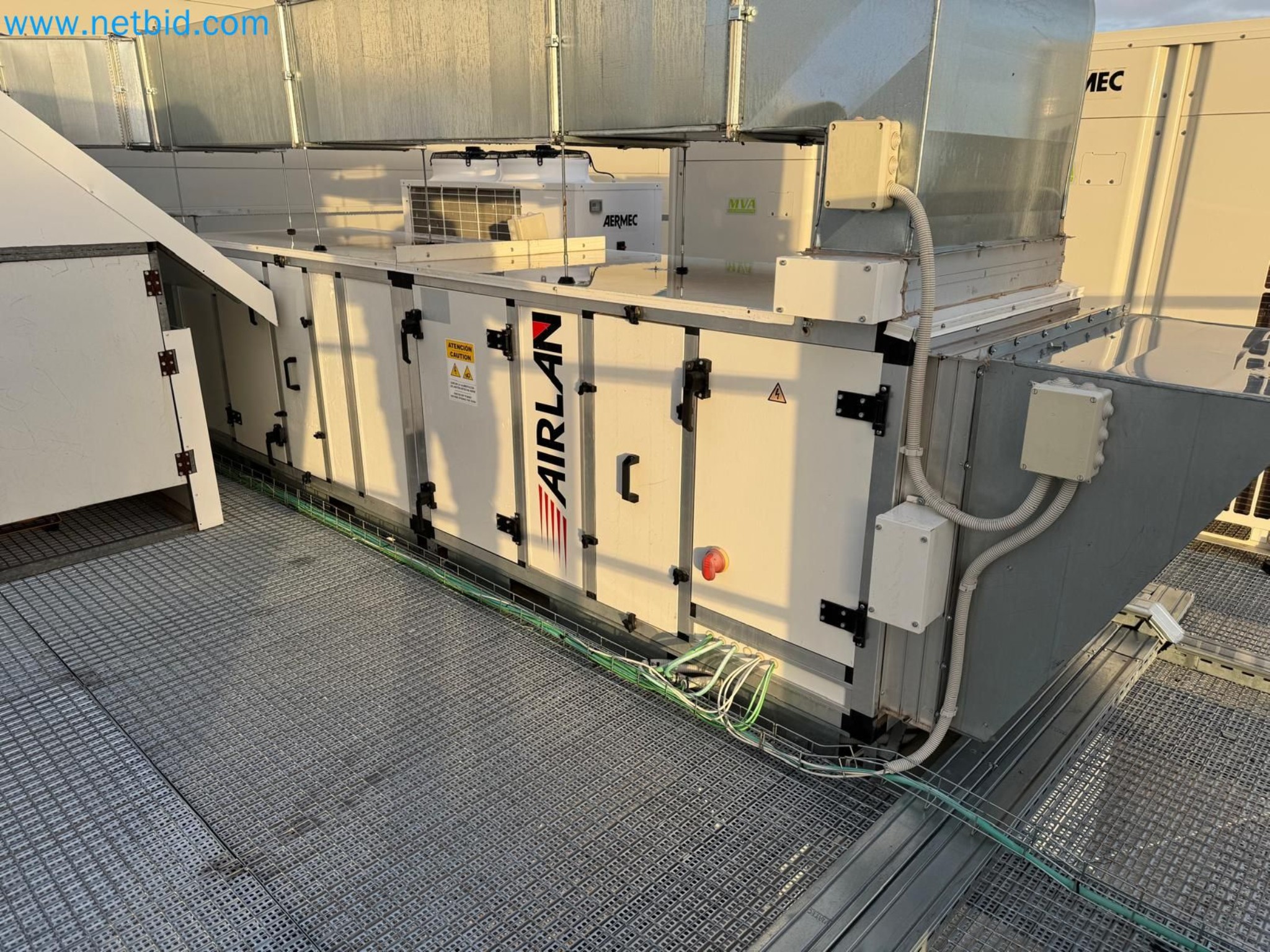 Máquinas y equipos de laboratorio de una empresa para el cultivo de cannabis medicinal-5