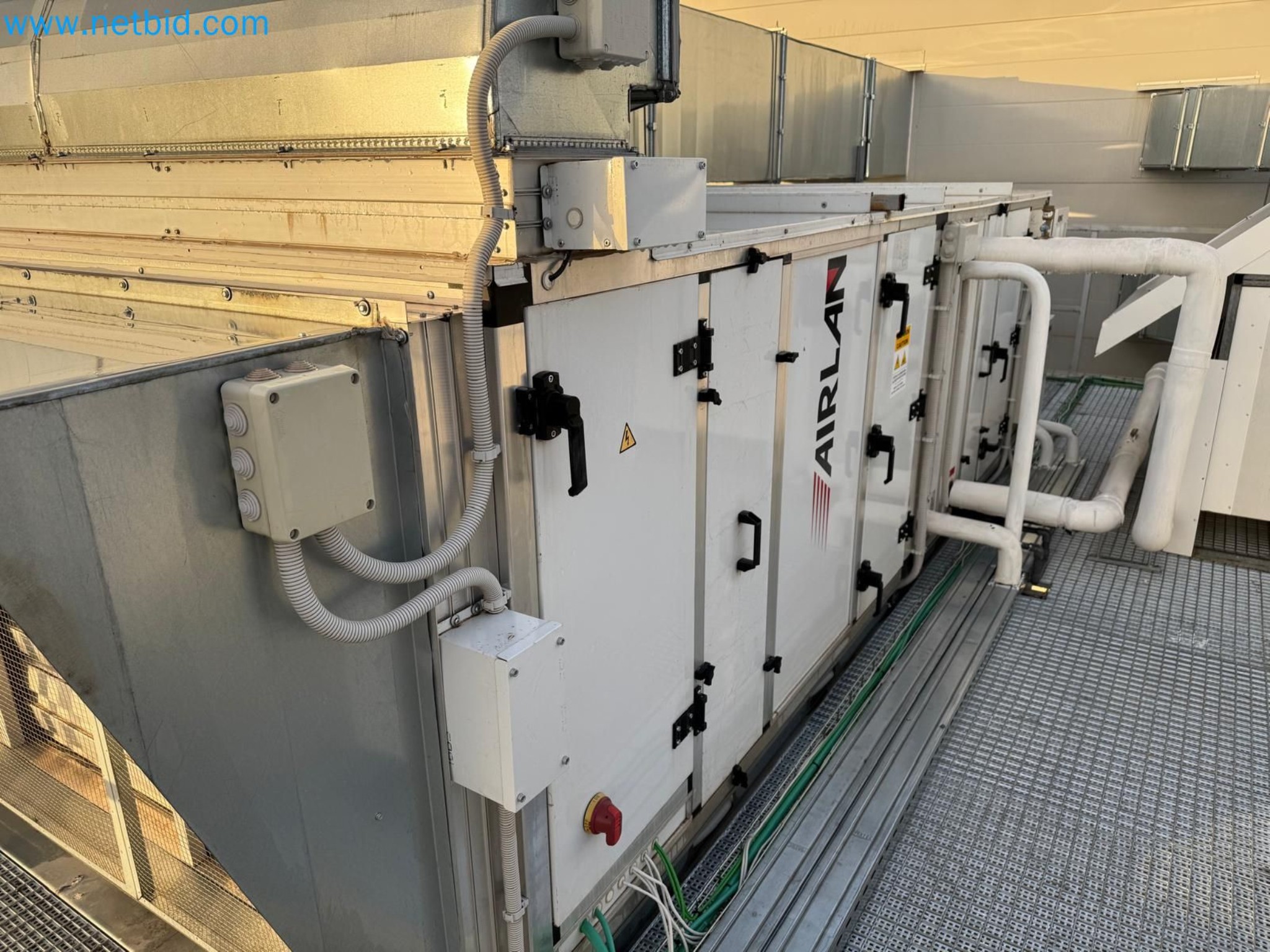 Máquinas y equipos de laboratorio de una empresa para el cultivo de cannabis medicinal-8