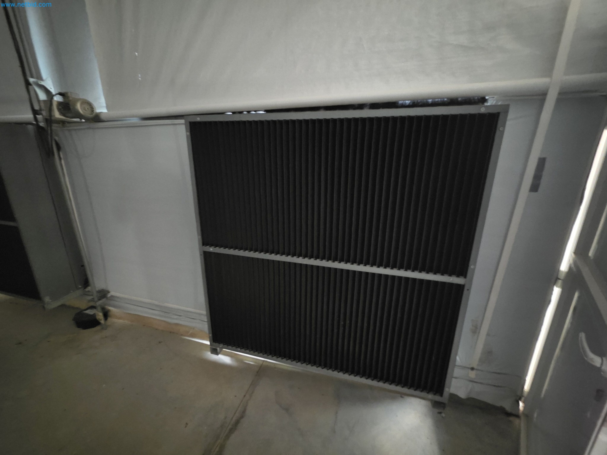 Maszyny i sprzęt laboratoryjny firmy do uprawy medycznej marihuany-6