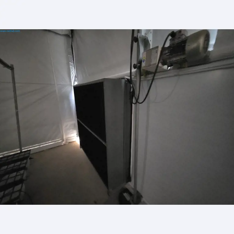 Maszyny i sprzęt laboratoryjny firmy do uprawy medycznej marihuany-8