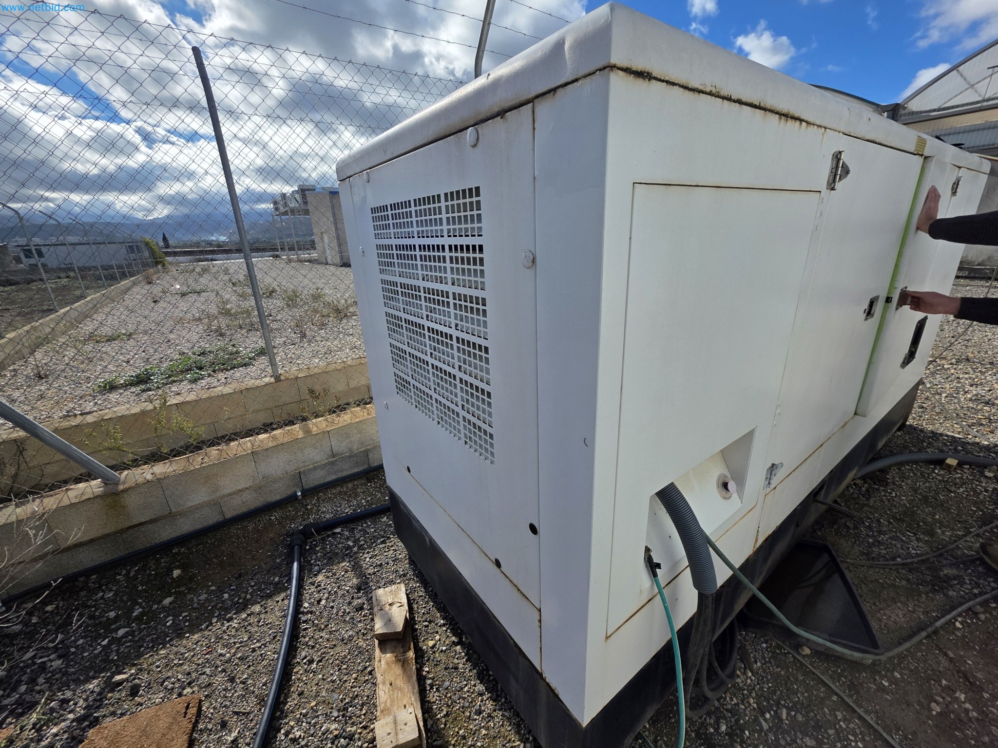 Maszyny i sprzęt laboratoryjny firmy do uprawy medycznej marihuany-3