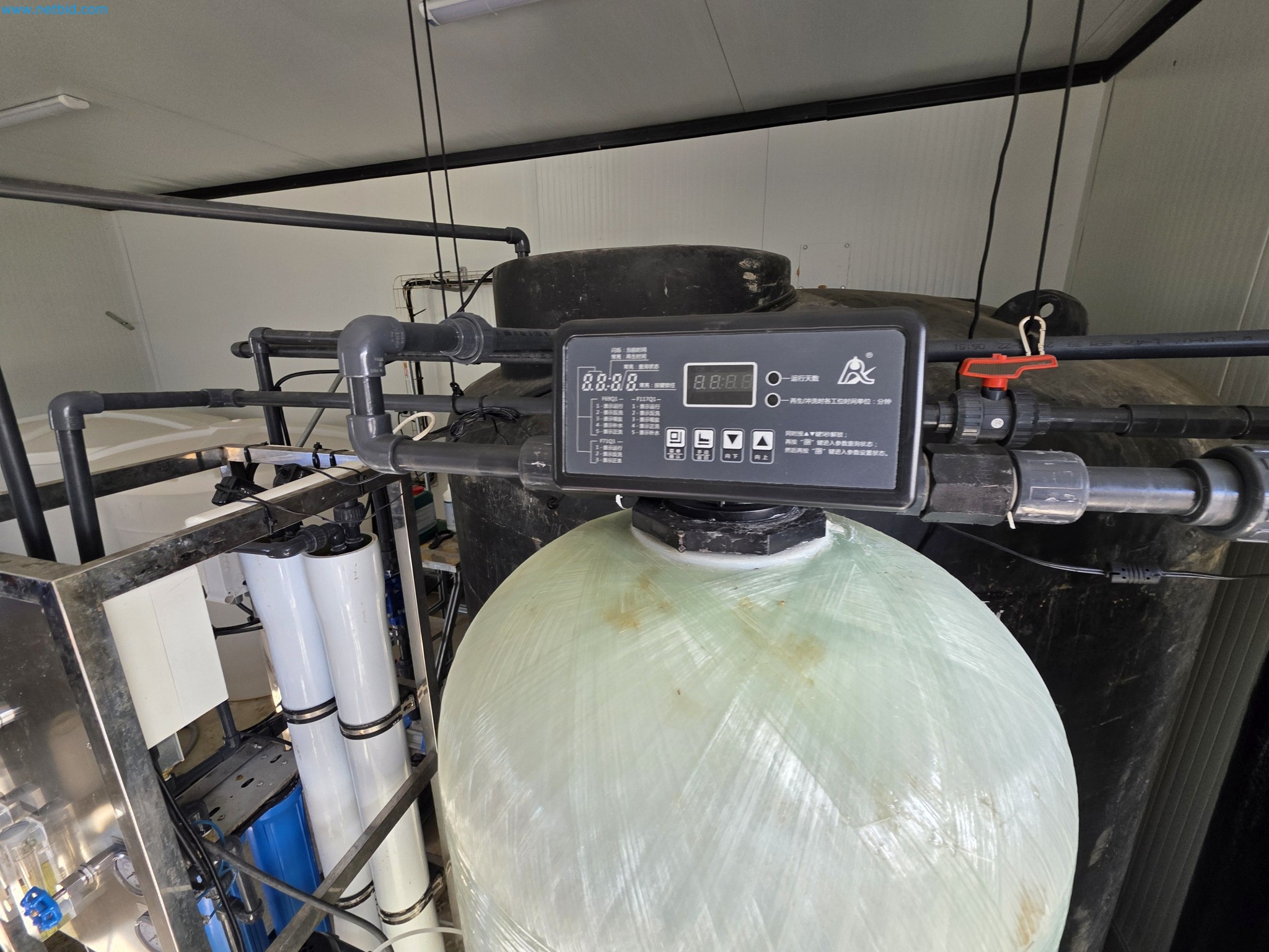 Maszyny i sprzęt laboratoryjny firmy do uprawy medycznej marihuany-27