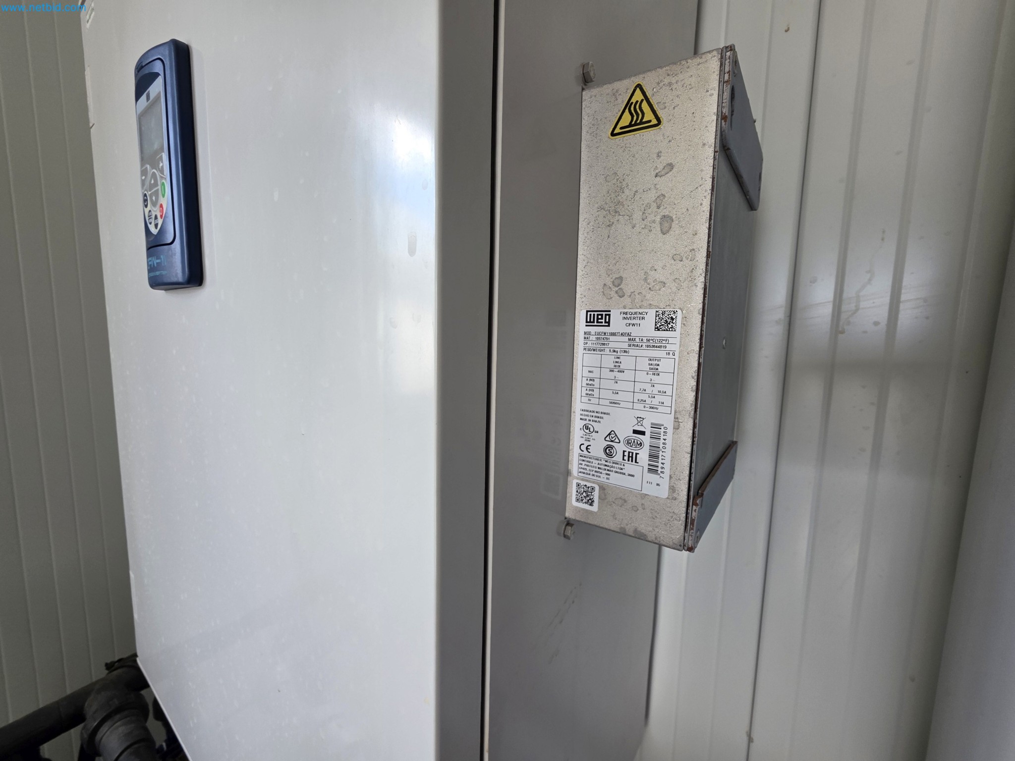 Maszyny i sprzęt laboratoryjny firmy do uprawy medycznej marihuany-5