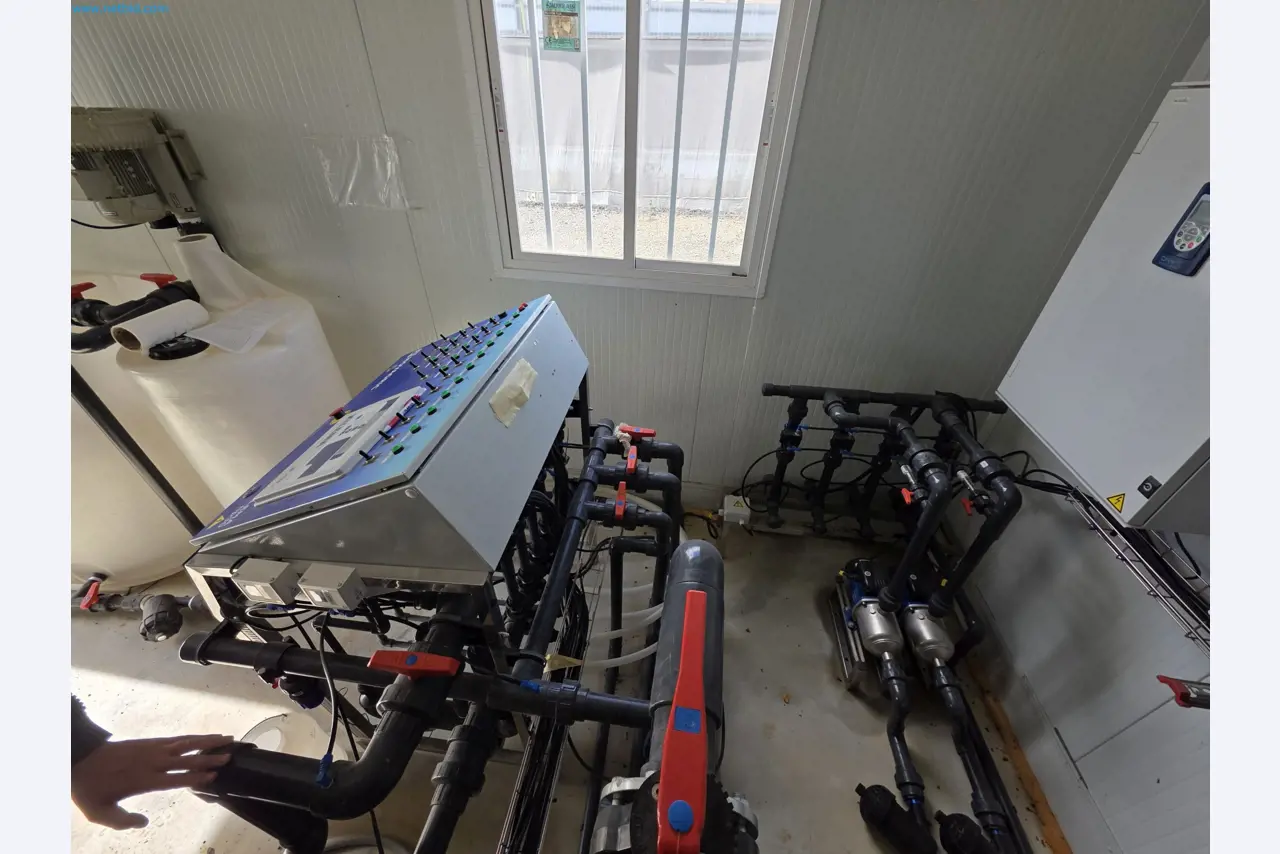 Máquinas y equipos de laboratorio de una empresa para el cultivo de cannabis medicinal-6