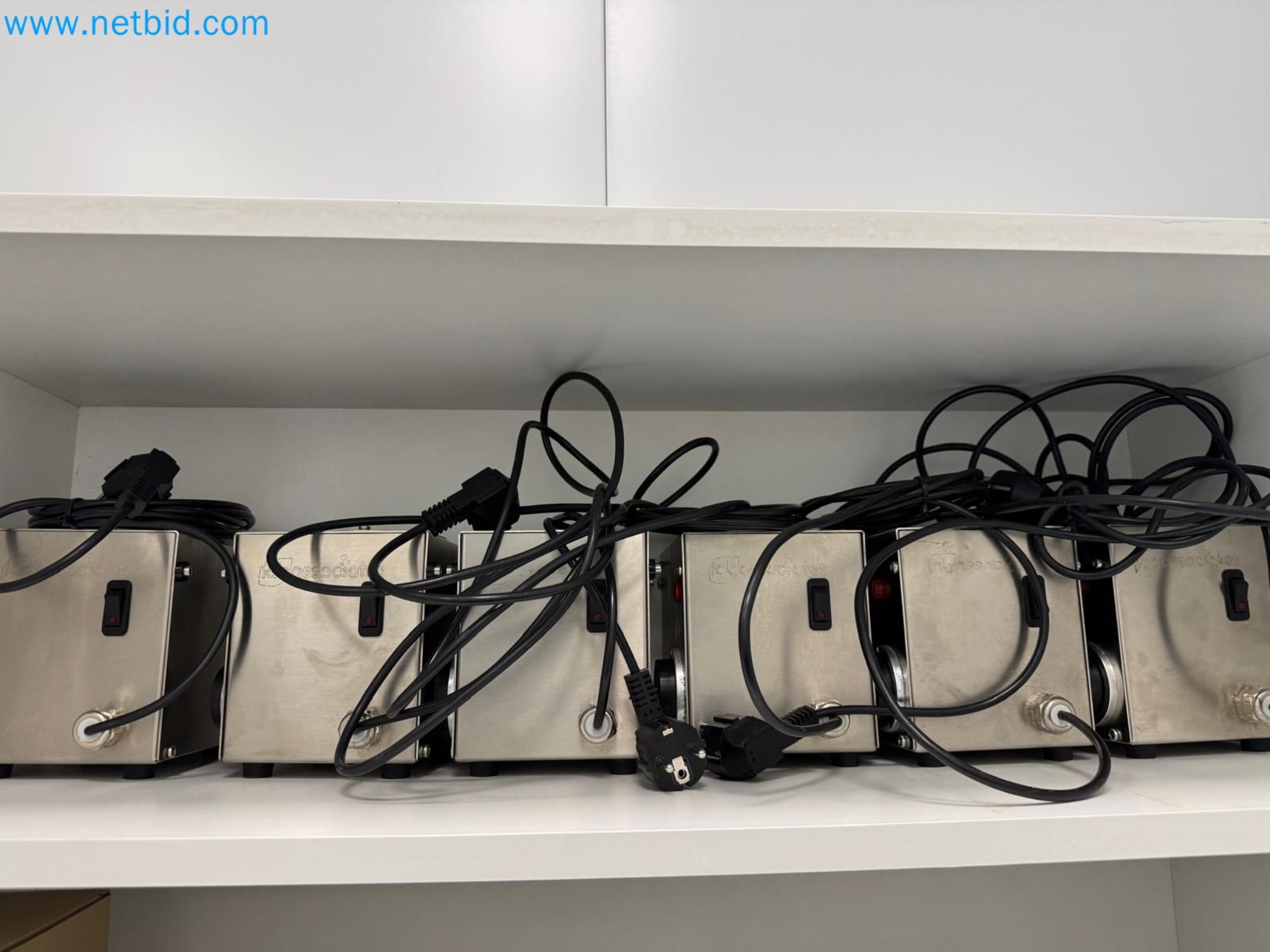 Máquinas y equipos de laboratorio de una empresa para el cultivo de cannabis medicinal-2