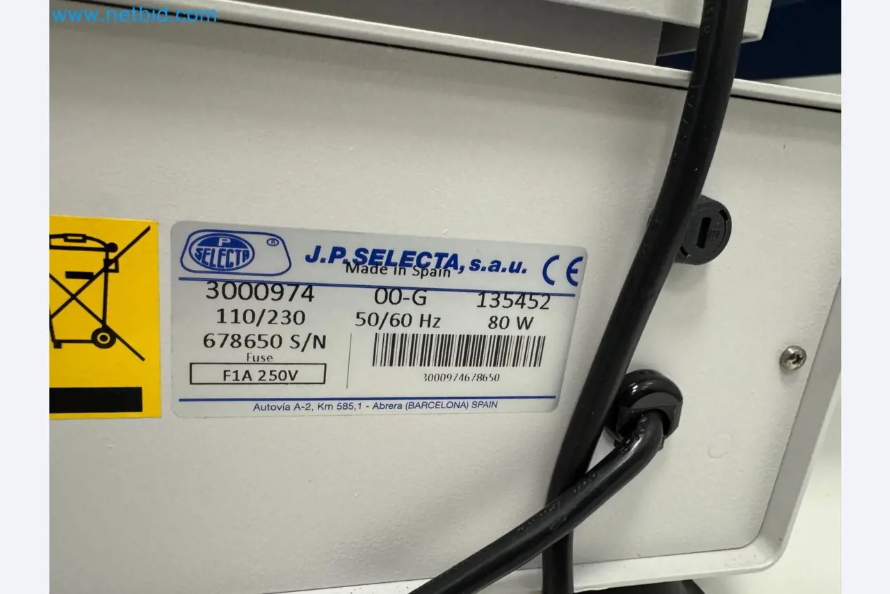 Máquinas y equipos de laboratorio de una empresa para el cultivo de cannabis medicinal-3