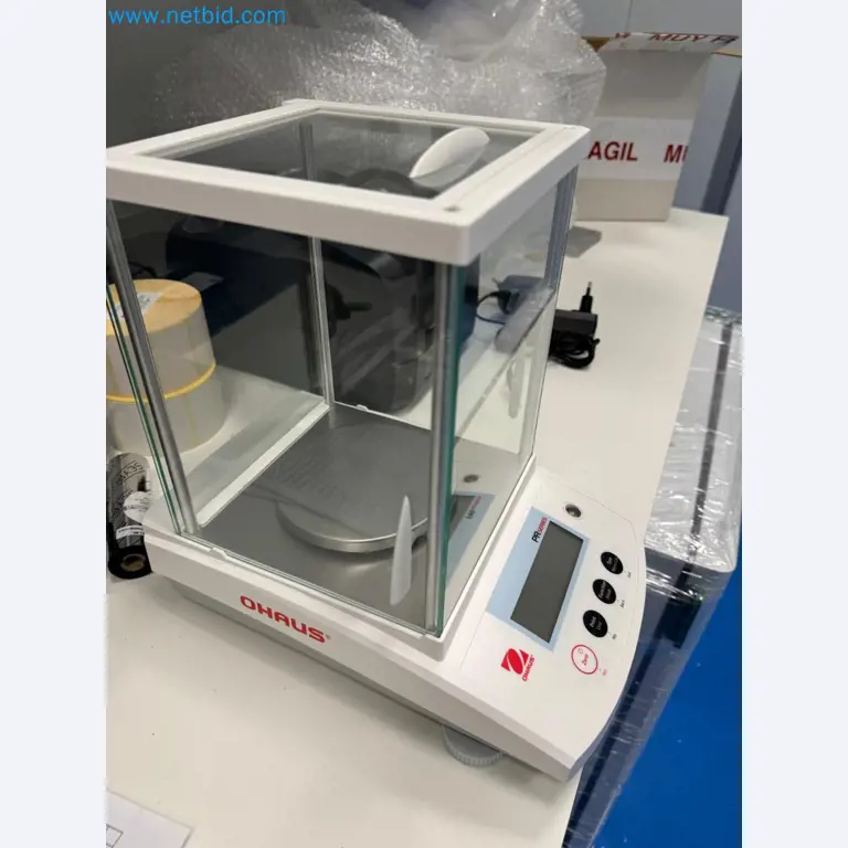 Máquinas y equipos de laboratorio de una empresa para el cultivo de cannabis medicinal-2