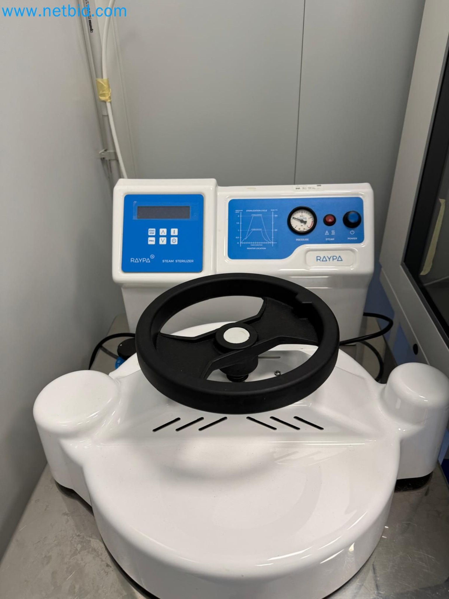 Máquinas y equipos de laboratorio de una empresa para el cultivo de cannabis medicinal-2