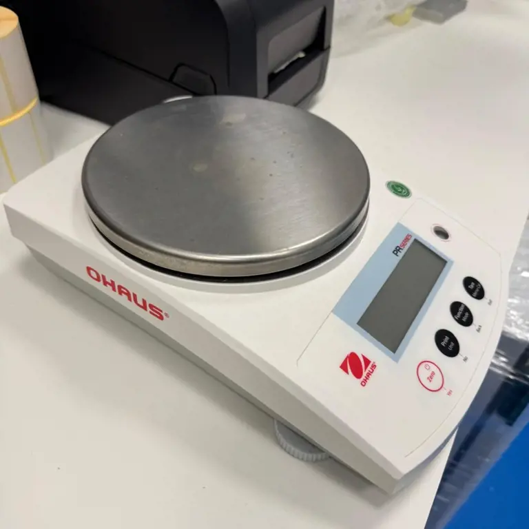 Balanza de Precisión OHAUS PR1602