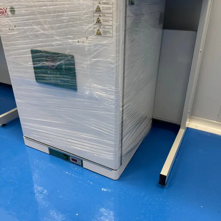 Incubadora LABBOX INCU-125-001