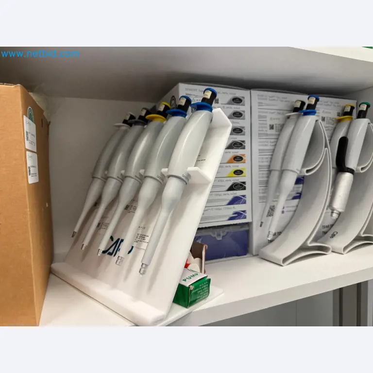 Maschinen und Laborausstattung eines Unternehmens für den Anbau von medizinischem Cannabis-2